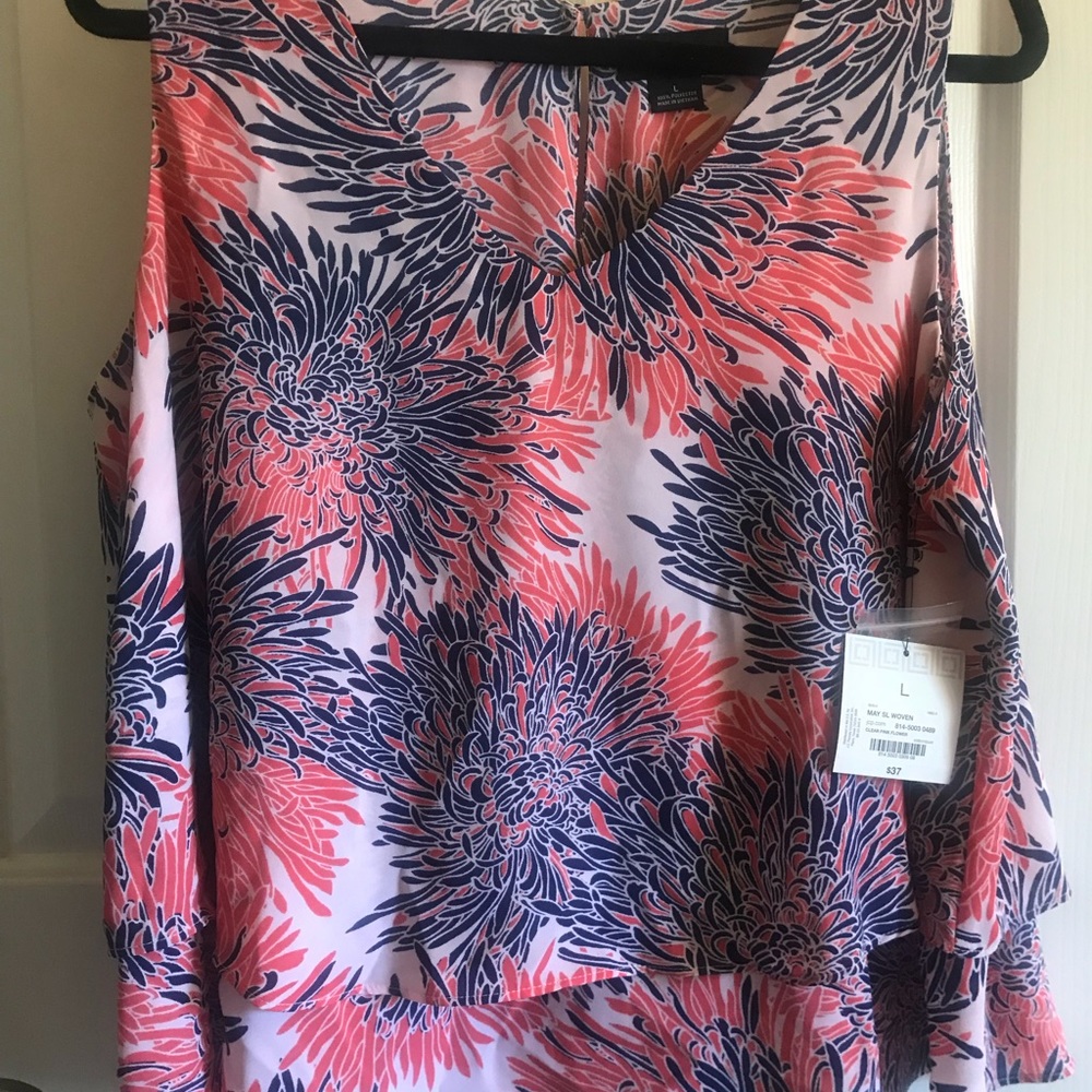 25% off 3+ Items Liz Claiborne ruffled tank top